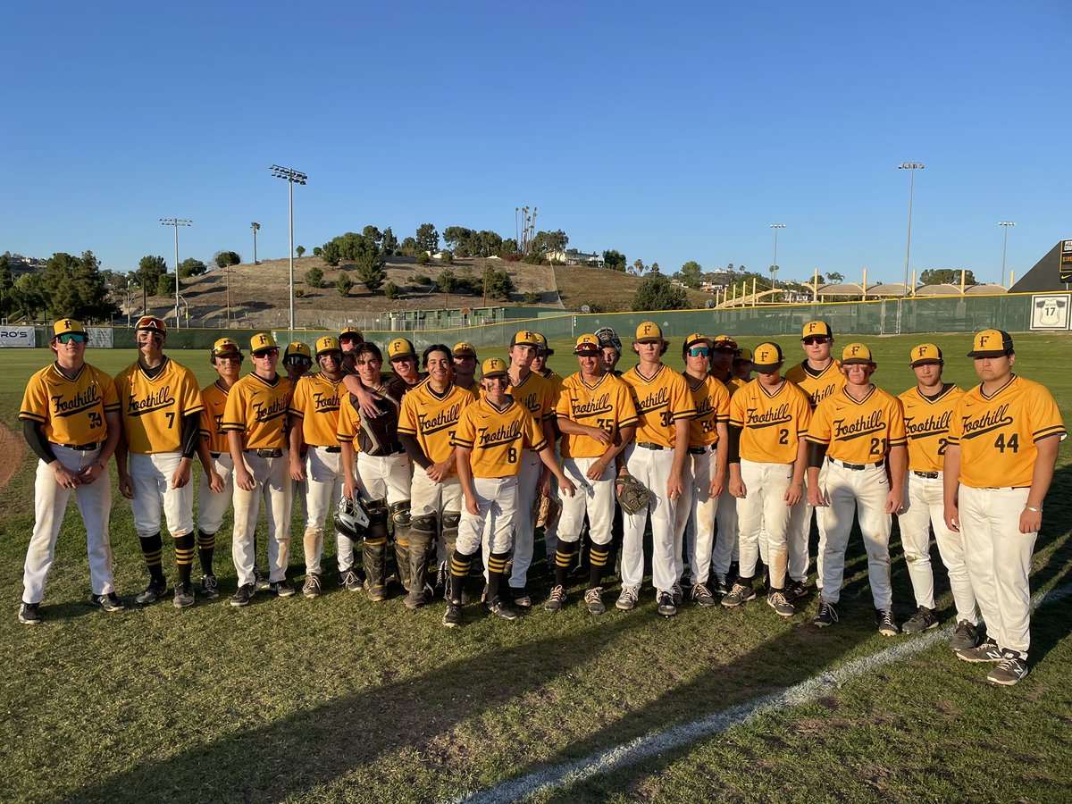 Foothill Baseball (@foothillbasebal) on Twitter photo The Knights stay hot and make it five in a row with a 6-2 win over Esperanza in Century Conference play.
<a href="/GarrettD_43/">Garrett Davidson</a> 2-3 HR R 3 RBI
<a href="/AustinOvern/">Austin Overn</a> 1-3 R 3B
<a href="/BradySchrank/">BradySchrank</a> 1-3 3B R
<a href="/mason_souter/">Mason Souter</a> 1-2 2B R RBI
W <a href="/Ernie_Gonzo/">Ernesto Gonzalez</a> 3.1 IP 3H 0ER 2K
SV <a href="/AndrewHarbour25/">Andrew Harbour</a> 2.2IP 0H 0ER 4K The Knights stay hot and make it five in a row with a 6-2 win over Esperanza in Century Conference play.
<a href="/GarrettD_43/">Garrett Davidson</a> 2-3 HR R 3 RBI
<a href="/AustinOvern/">Austin Overn</a> 1-3 R 3B
<a href="/BradySchrank/">BradySchrank</a> 1-3 3B R
<a href="/mason_souter/">Mason Souter</a> 1-2 2B R RBI
W <a href="/Ernie_Gonzo/">Ernesto Gonzalez</a> 3.1 IP 3H 0ER 2K
SV <a href="/AndrewHarbour25/">Andrew Harbour</a> 2.2IP 0H 0ER 4K