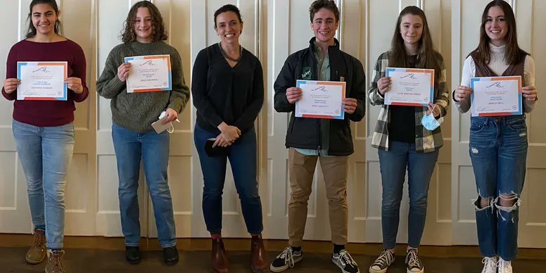 Scholarships! What are you waiting for??? centerfortheartsnh.org