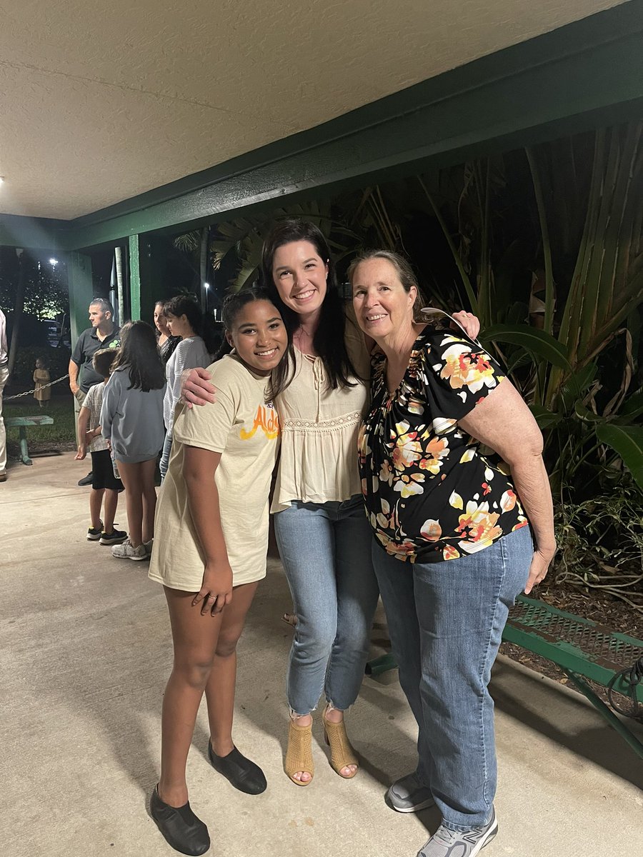 Can’t thank you ladies enough for being one of her biggest fans! Thank you for always supporting her ❤️ <a href="/MsFlynns5th/">Emily Flynn</a>