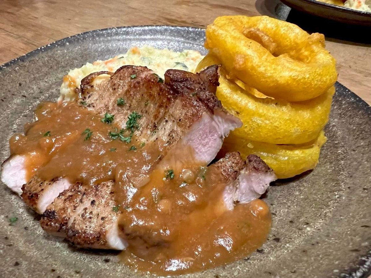 zaolodgescole's tweet photo. ある日のスコーレディナーコースのメイン
営業期間内是非ともお食事だけのご予約もお待ちしておりますので、ご希望日時の一日前までには
お電話のご予約頂けると幸いです。
3月末迄今シーズン営業中
#ディナーコース
#予約受付中
#dinnercourse
#cafebar
#accommodation
#ランチ
#テイクアウト https://t.co/lM8x1kkVmR
