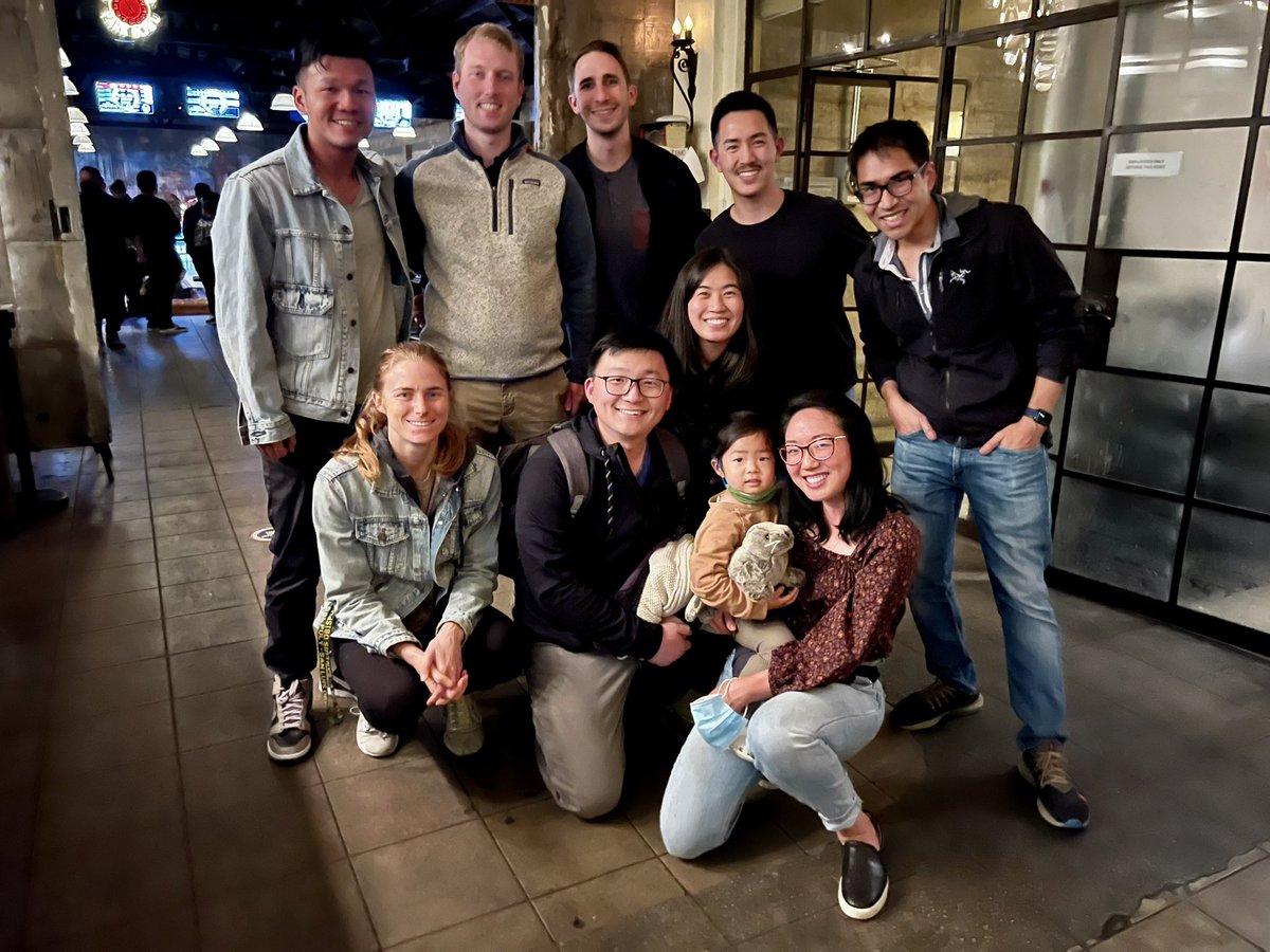 USC_Rads's tweet photo. Friday night bowling with @USC_Rads 💥🎳 Thanks to @RadiologyUSC @rkryu for making it happen!!! #radres https://t.co/fh1MoJ686Y