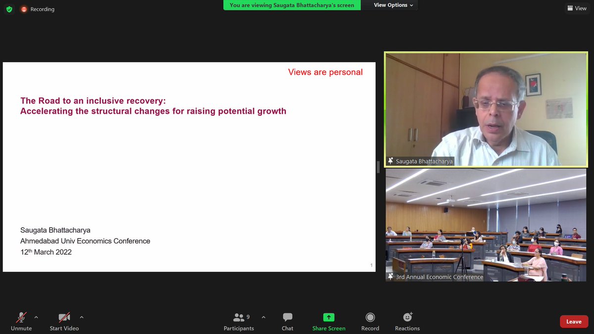 JeemolUnni's tweet photo. Second speaker on the Industry Panel at Annual Economics Conference @AMSOM_Ahmedabad Saugata Bhattacharya, Senior Vice President @AxisBank The road to an Inclusive Recovery. Moderated by Prof Amol Agrawal @mostlyeconomics Ahmedabad University @AhdUniv https://t.co/hSdyMO2zLO