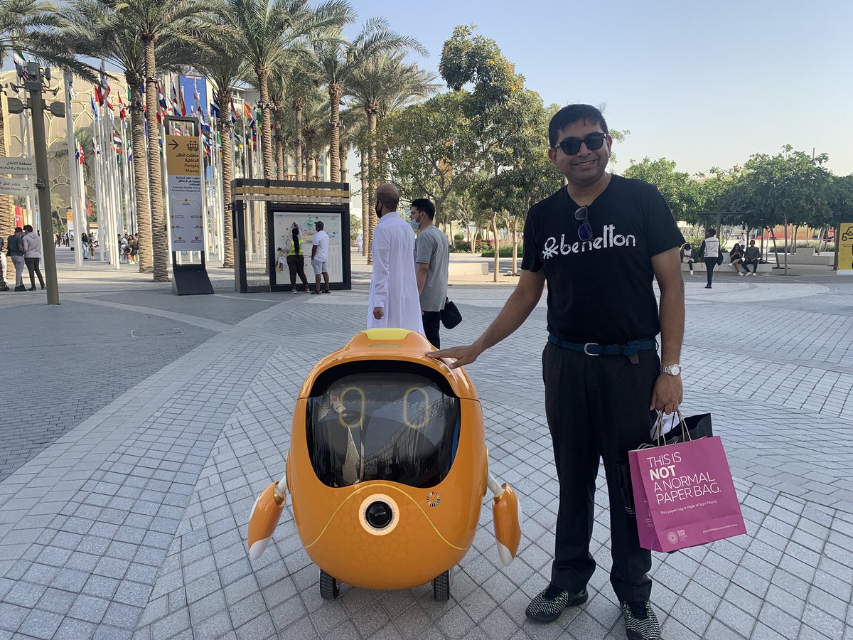 samudrakm's tweet photo. With the mascot - Opti #DubaiExpo2020 #dubai https://t.co/SblXseoMVM