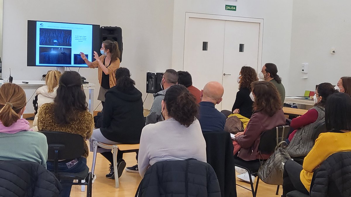sanahuja's tweet photo. Comenzamos esta mañana una  nueva sesión @proyectolova en @LesArtsValencia Escenografía y Música 🎶 con Mar Torres y Jorge Satre.@CEFIREambitAE @GVAeducacio https://t.co/XR6NqHGbWA