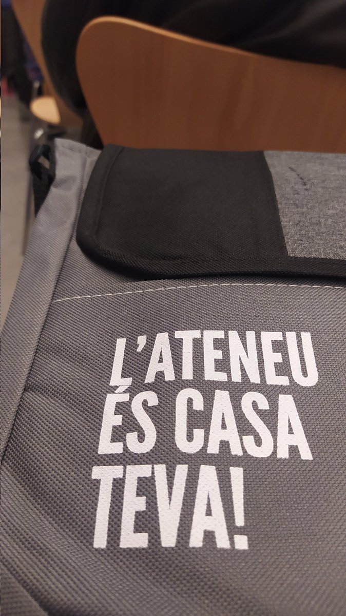 elcircol's tweet photo. A l'Assemblea General @AteneusCat . 
#TotsSomAteneus 
Som-hi. https://t.co/QZjdUVmvsP