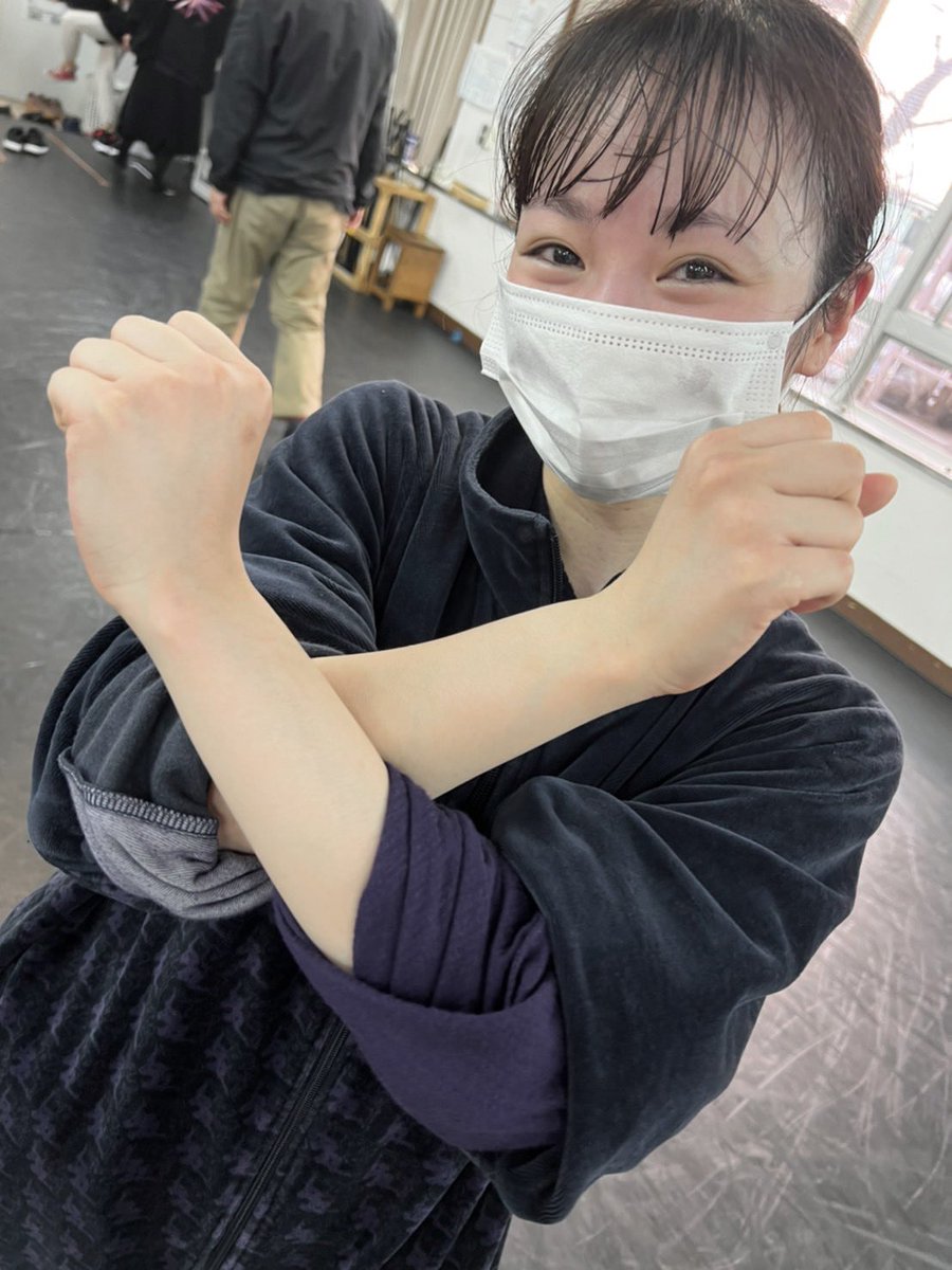 yuuui_imaizumi's tweet photo. 通し稽古終わりの私🦖

本番まであと6日 ☺︎
ぜひ、観にきてね〜！

https://t.co/NoePQtKmWY https://t.co/AoYmog1cZj