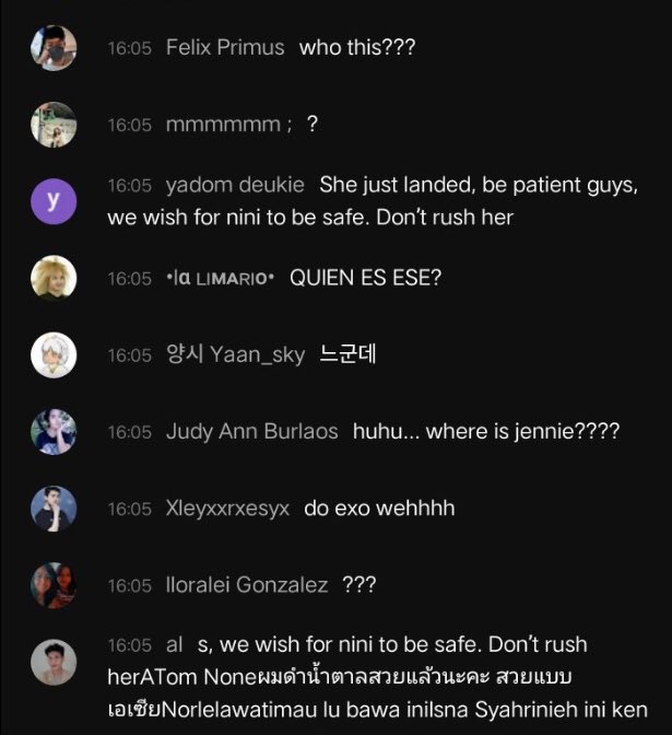 prosecudoh's tweet photo. LMAOOO THIS MEDIA IS WAITING FOR JENNIE’S ARRIVAL AT INCHEON FROM HAWAII AND THEY SAW KYUNGSOO INSTEAD HAHAHA WELL THEY BOTH WENT TO HAWAII AND KYUNGSOO JUST LANDED FIRST 😭😭😭 IM CRYING MY MAN AND SOME BLINKS PROBABLY CONFUSED https://t.co/1bFvI2E8iA