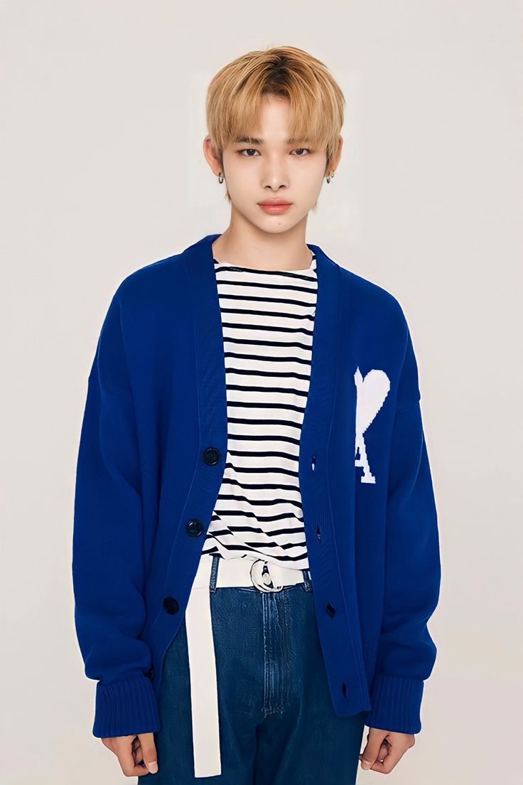farevveII's tweet photo. 𝐇 𝐈 𝐑 𝐀 𝐄 𝐓 𝐇

Here I am, standing in my 𝒃𝒆𝒔𝒕 𝒂𝒕𝒕𝒊𝒓𝒆 for the 𝒍𝒂𝒔𝒕 𝒎𝒆𝒎𝒐𝒓𝒚.

#HiraethOverKwangya 
#DressToRemember https://t.co/poUoF0pQJ7