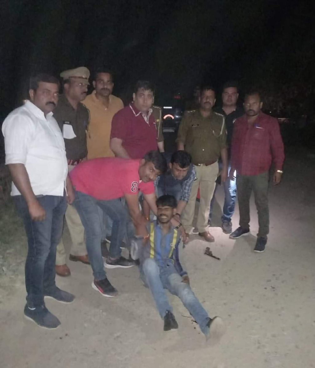लखनऊ पुलिस ने 25 हज़ार के इनामी मोनु को मुठभेड़ में पैर में गोली मारी चुनाव बाद के रुझान सामने आने लगे..अपराध मुक्त u.p.