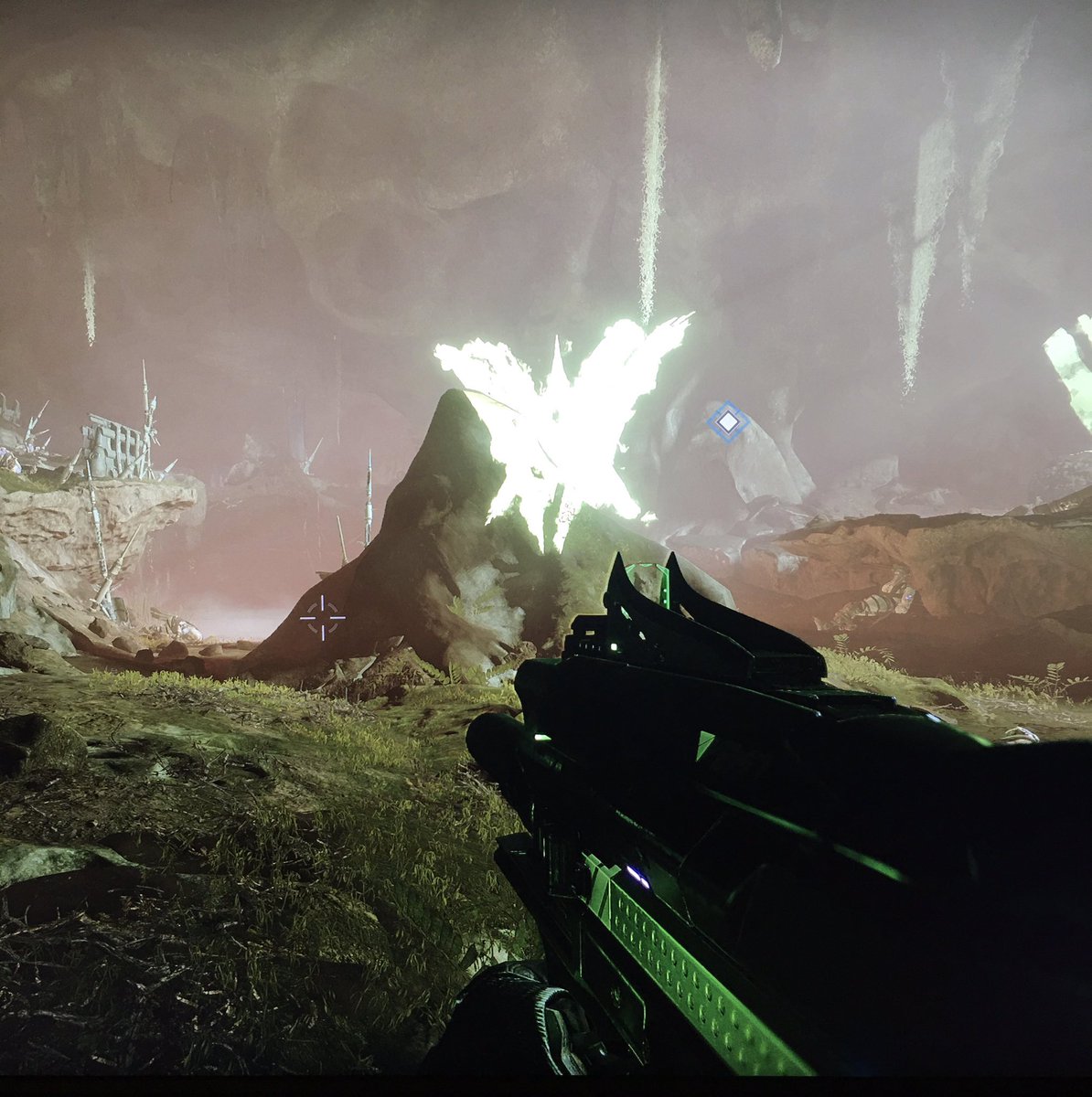 codecopycoffee's tweet photo. Nothing makes me break down into a sobbing mess like being thoroughly unable to solve a Destiny 2 “line up this picture” puzzle. SORRY I HAVE DOUBLE VISION AND A BROKEN RIGHT EYEBALL. Time to watch a movie from my childhood and hate myself for being defective. https://t.co/4xDUOQbnV3