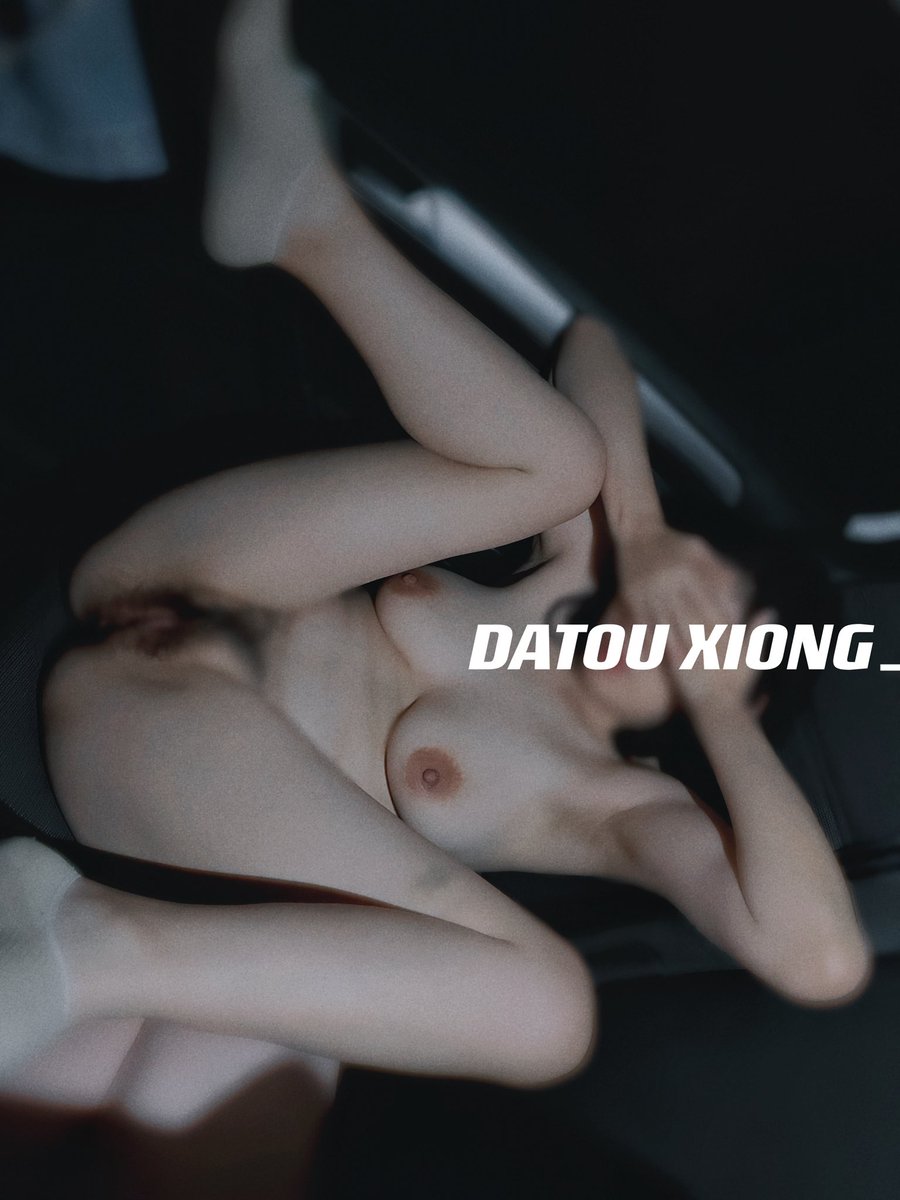 DATOUXIONG_'s tweet photo. 朦胧就是一种美，喜欢和我一样白嫩的，鸡吧白净干净的！我会爱不离嘴的！你可以猛操我的嘴！
#黑发 #人妻 #情侣 #美腿
#高跟 https://t.co/bWL7cAIo42