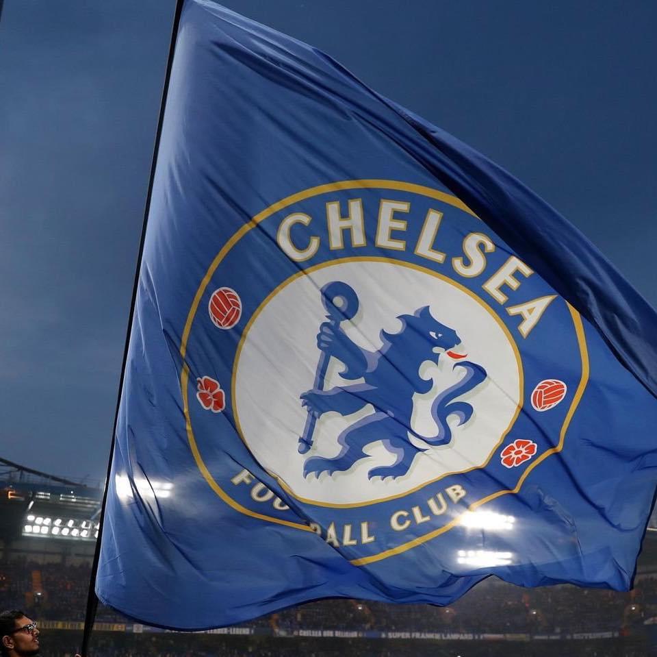 Johkundai1's tweet photo. #LeaveOurClubAlone
Okay. I'm not a Chelsea fan but I'm a football lover . Football bring the world together. #IStandWithChelseaFc https://t.co/cqeIn5aJhK
