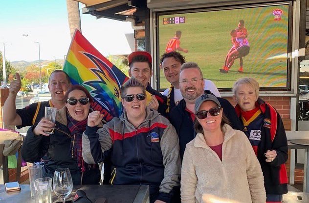 crows_rainbow's tweet photo. Tomorrow weโre hitting the Arkaba for a watch party of the Crows v St Kilda AFLW game. Come join us for a meal, and half time cupcakes from The Cupcake Lady. #weflyasone #rainbowcrows #gocrom https://t.co/EbWcUqQnMp