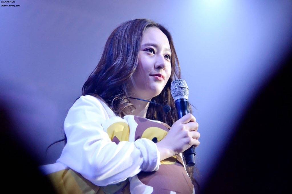 hourlykrystal's tweet photo. https://t.co/389Fjemj5Y