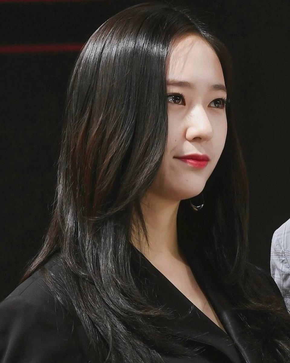 hourlykrystal's tweet photo. https://t.co/FAclfDn9R4