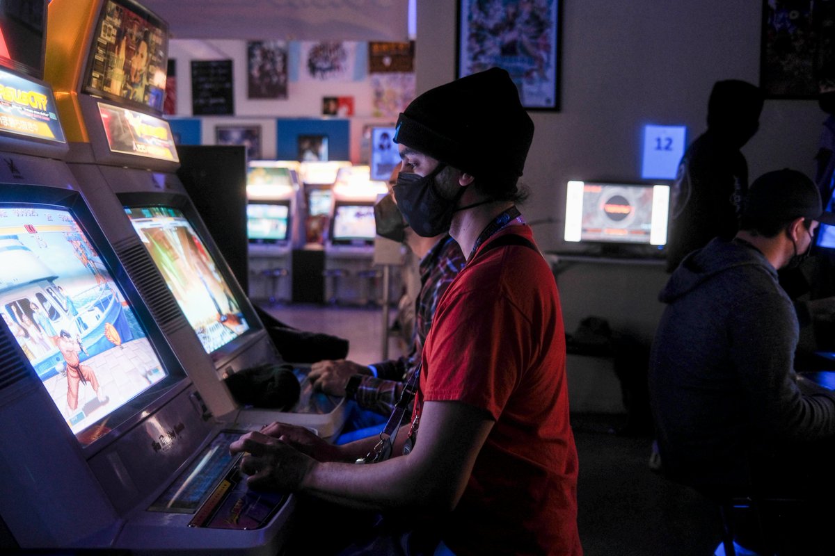 TheOneEvilBuho's tweet photo. Big shoutout to @KCO_Astro for these great pictures! Managed to get a pictured of me when I sneaked in some ST between pools during Winter Showdown 8
There are a few extra pictures, they sent me will try uploading them later. Make sure to follow them!
#FGC #WS8 https://t.co/UV3qHDDV2s