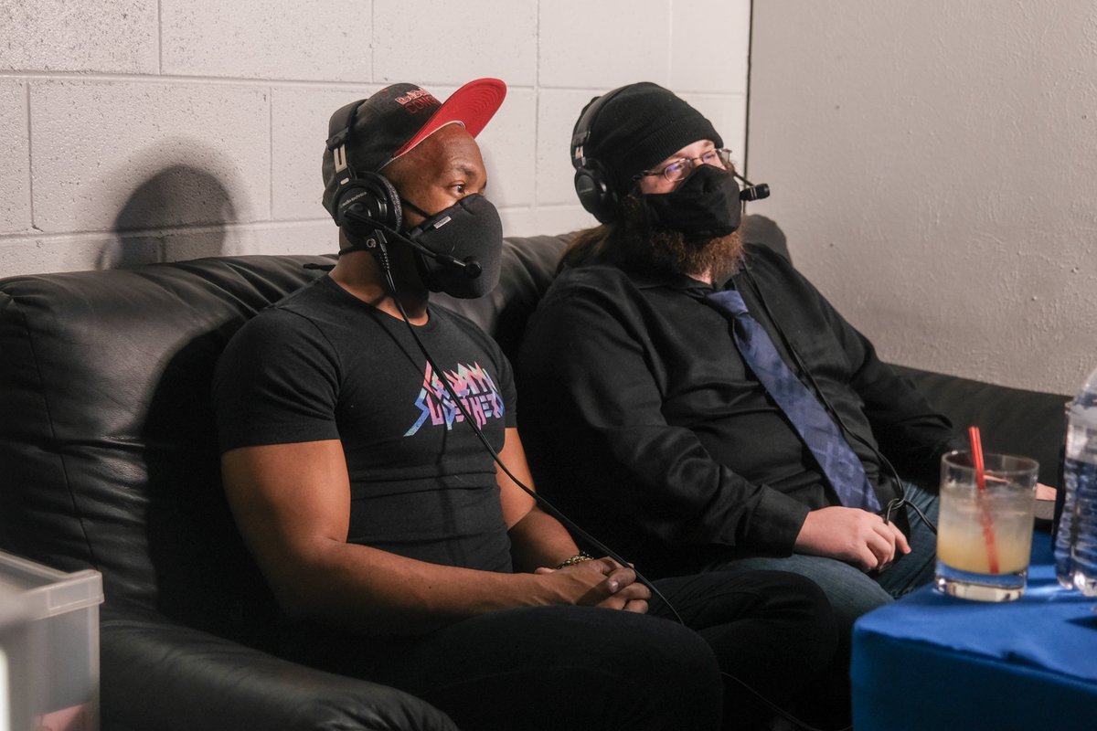TheOneEvilBuho's tweet photo. Big shoutout to @KCO_Astro for these great pictures! Managed to get a pictured of me when I sneaked in some ST between pools during Winter Showdown 8
There are a few extra pictures, they sent me will try uploading them later. Make sure to follow them!
#FGC #WS8 https://t.co/UV3qHDDV2s