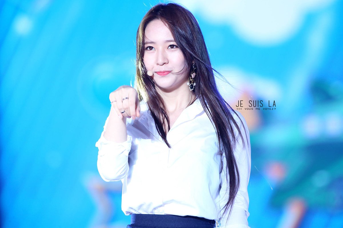 hourlykrystal's tweet photo. https://t.co/1bw2zfn83i