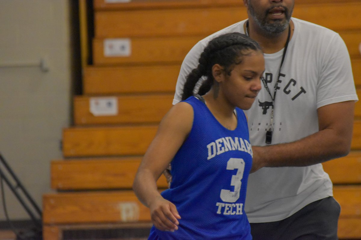 3 out 🦋✌🏾 #JUCOPRODUCT