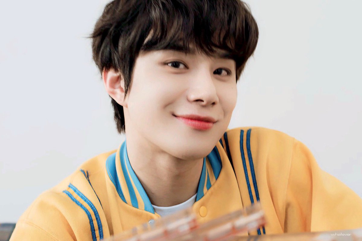 ᴡʜᴀᴛᴇᴠᴇʀ tweet media