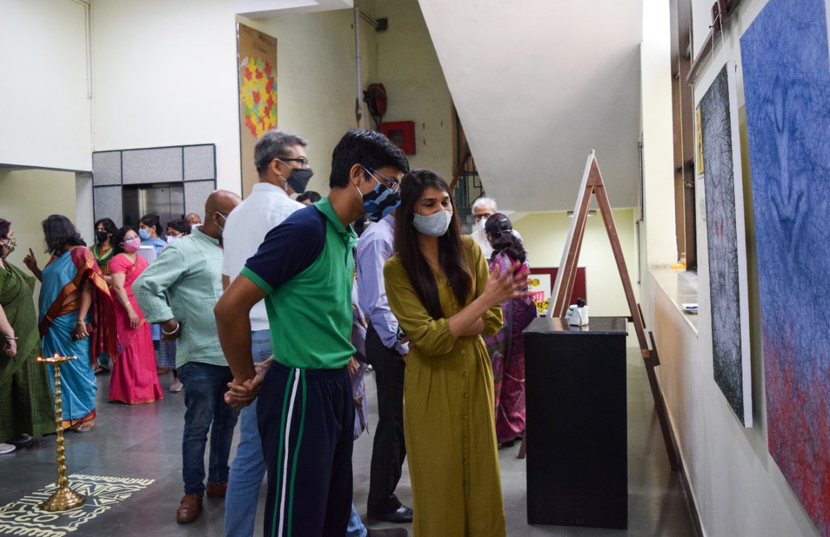 heritageschoolI's tweet photo. The year 2 IBDP students of The Heritage School, Kolkata held an art exhibition, ‘Kalamkriti’ on 1st and 2nd March 2022 to showcase their works and compositions reflecting social and personal experiences. Kalamkriti was inaugurated by Aditi Kabra. #theheritageschool https://t.co/0rupBSVhVf