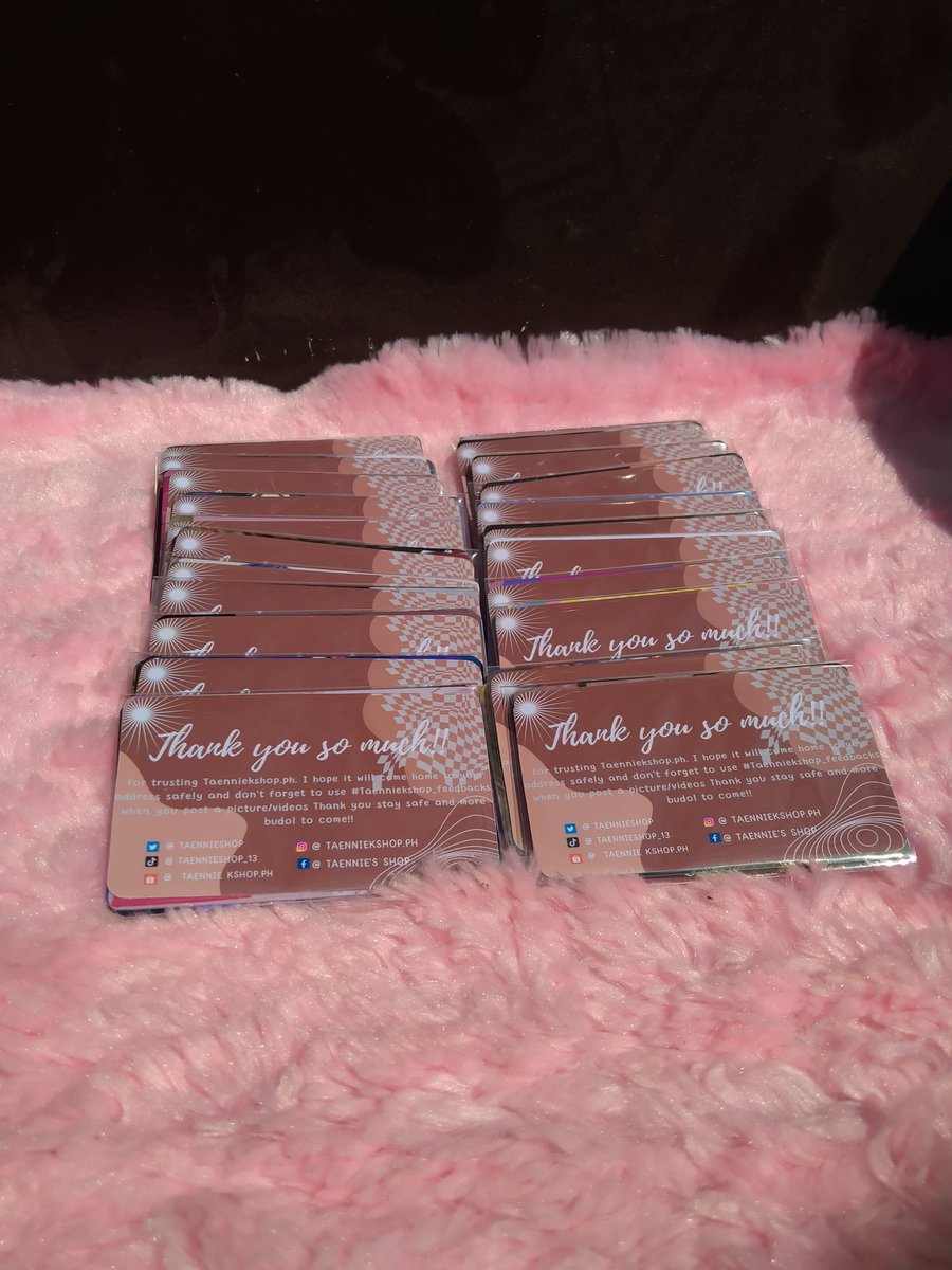 TaennieShop's tweet photo. DONE PACKING FREEBIES ANG GANDA LEGIT KAYA UMORDER NA DIN KAYO!!♡♡ https://t.co/m1rQaqQ6y7