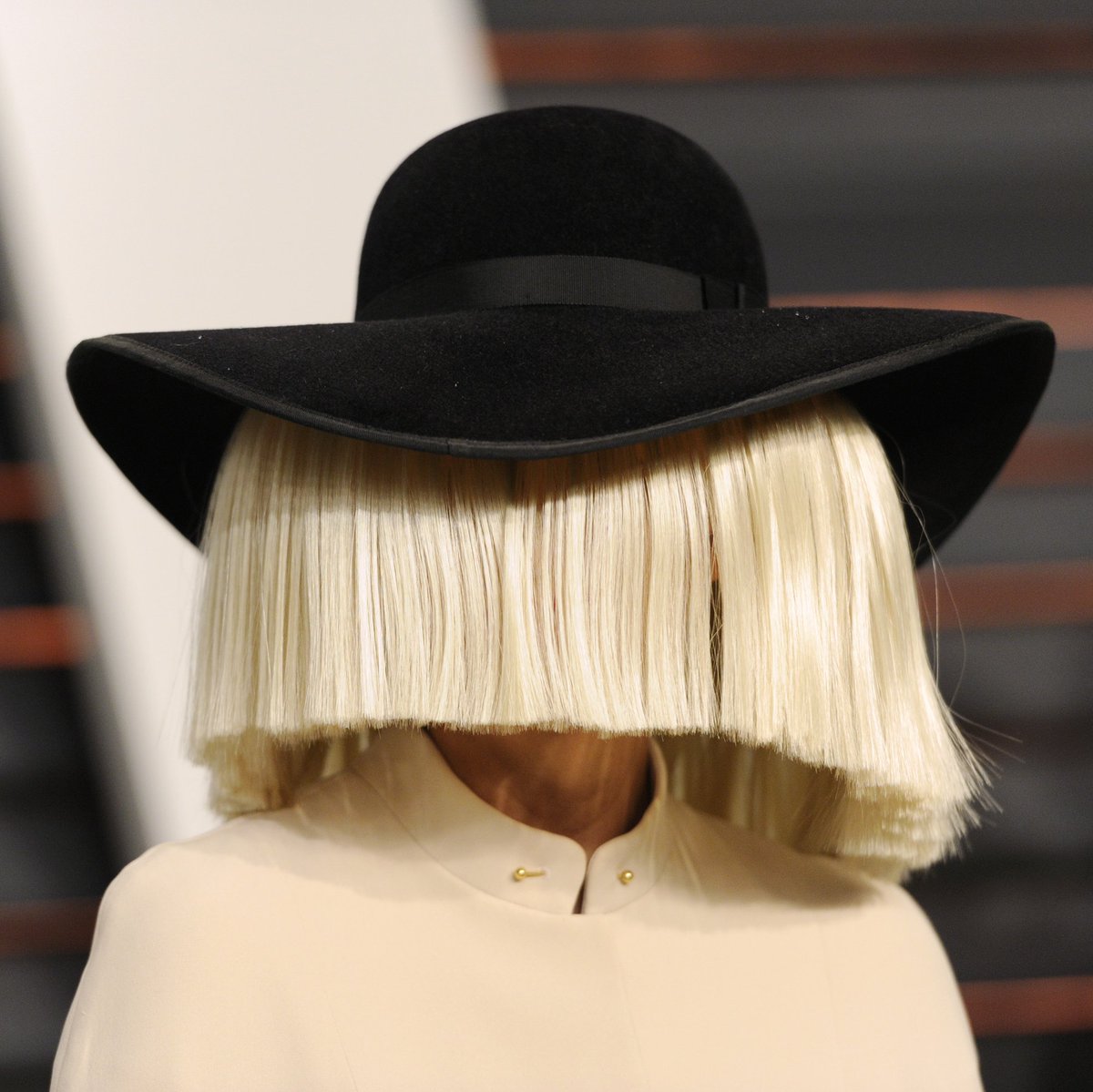 witchmatch's tweet photo. . @Sia aka @BiancaMedici69 aka Marri, a WITCH who lives in the shadows. 

"The wind carries your voice through the gaping maws of spirits".

We welcome you to the Weird Wilds of the Coven 🖤✨ https://t.co/lCGkz1zann