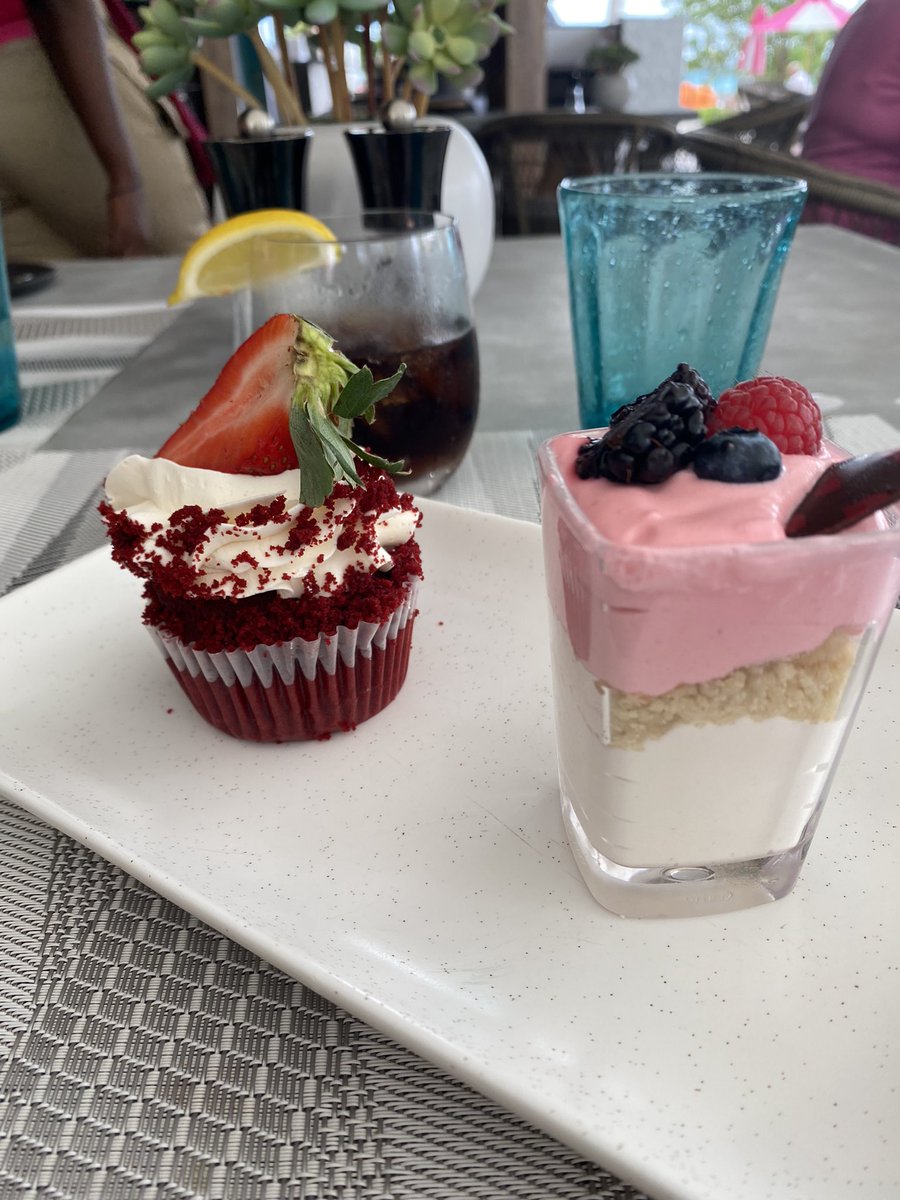 holstervegas's tweet photo. Home from the most amazing trip , great flights , great food , amazing views and some of the best service I have ever had at a hotel or on a flight #barbados #virginatlantic #o2beachclub https://t.co/c6bYoHA1np
