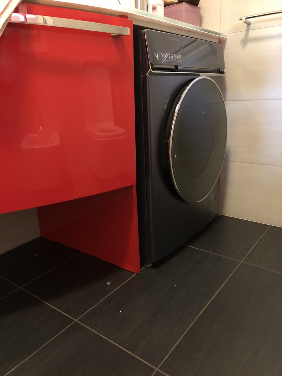 PatrickSaccocci's tweet photo. Vast &amp; Fast un nuovo stile di lavaggio ecologico che si prende cura del bucato più delicato e dell’ambiente… chiedi info👉https://t.co/NKfmysGZRE https://t.co/9l3XLw4uwU