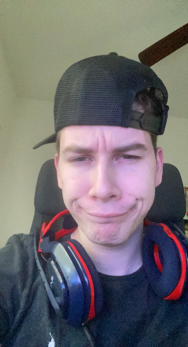 Zakurry1's tweet photo. @CoIIada +25 bozo. Get mcgriddled #1kill https://t.co/1atElECTTj