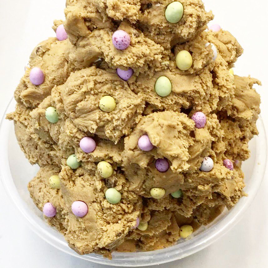 Yolkie Doughkie is coming back…
We couldn’t be more EGGS-cited 🥳

Get on our mailing list and be the first to know -> shorturl.at/uzOTU (or sign up at naked-dough.co.uk) ✉️