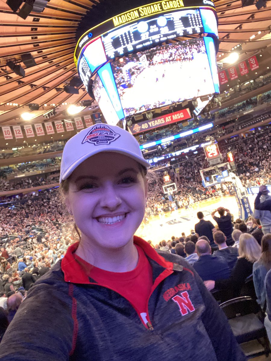 GraceEMcDonald8's tweet photo. Our sports editor, @grant_tighe, convinced me to go to the Big East 2022 Tournament at Madison Square Gardens. It was a blast rooting for the teams and bumping into Creighton fans in NYC! #ProudtobeNebraskan https://t.co/ye4PNxJsu8