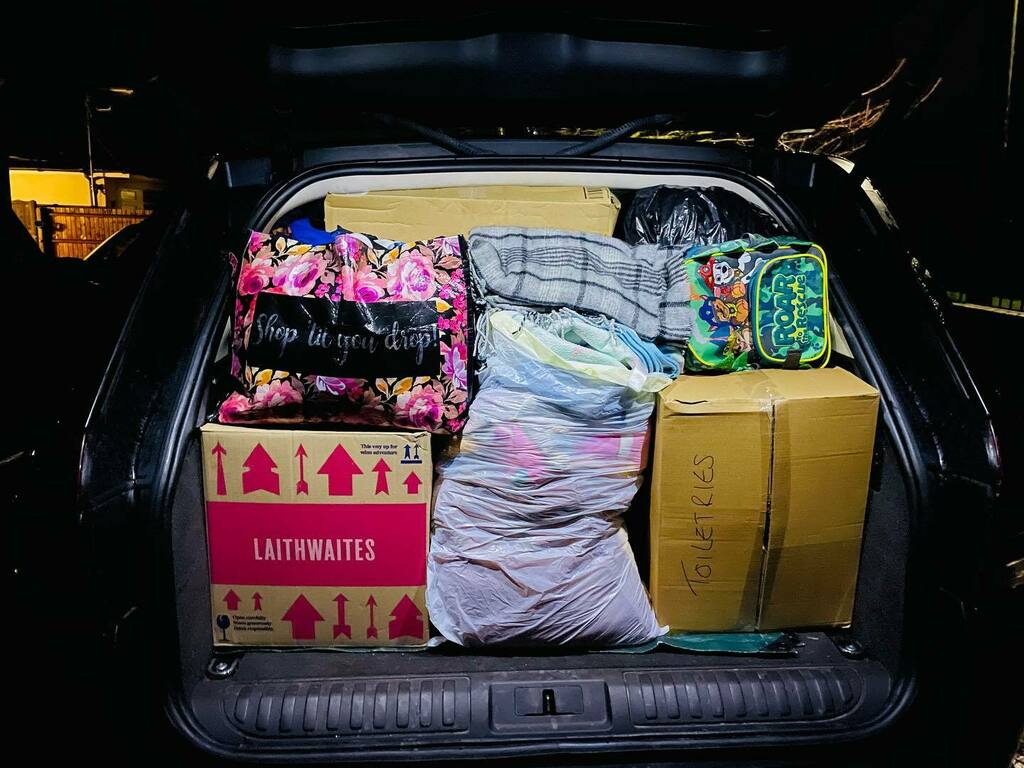 fpixphoto's tweet photo. All packed and ready to head off this morning. Thank you all who have donated to make this happen. 💛💙

#supportukraine #donationsforukraine #ukraine #helpukraine #ringwood #hampshire https://t.co/5ZMNRNOKvH https://t.co/owvxrQsjBG