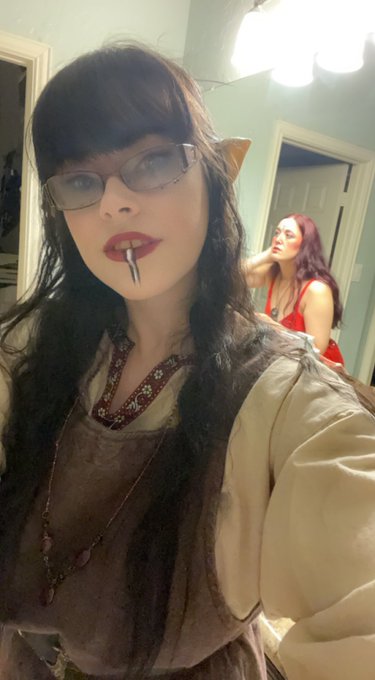 1:40am photoshoot let&rsquo;s goooo https://t.co/hMZkC2v8JK<a href="/tag/soon"class="tags"><span>#soon</span></a>