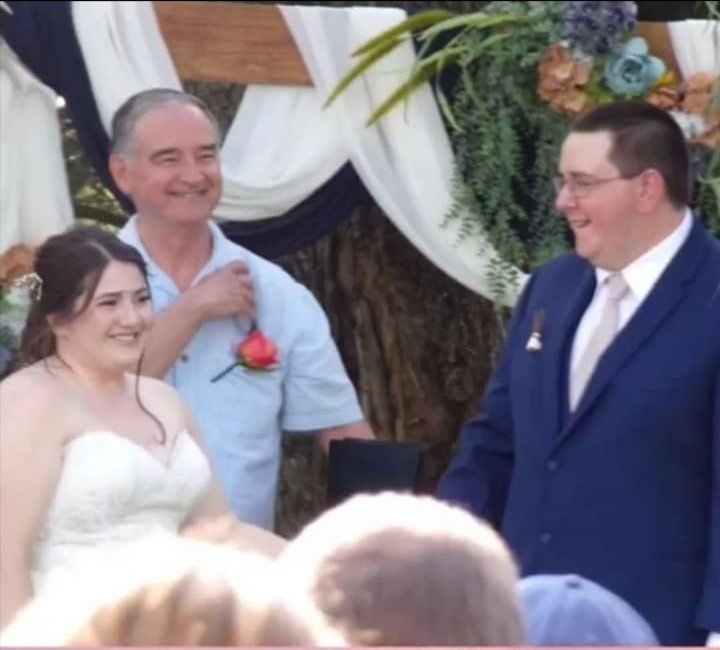 George_Clarks's tweet photo. congratulations Samantha and David... it's been years since our business sent me far from you...don't know when but hope we meet again soon https://t.co/AH8wdQryNH