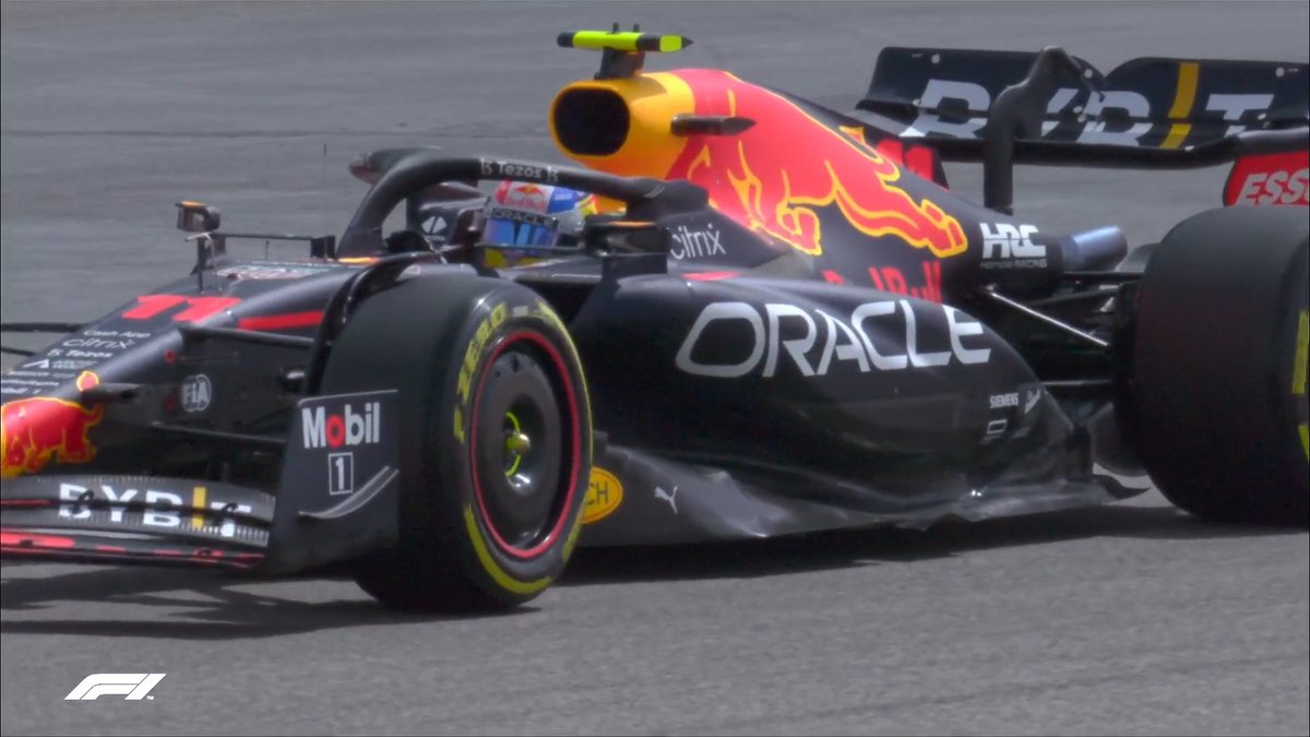 F1's tweet photo. New design, new fastest time! 🤩

@SChecoPerez clocks a 1:34.733 in his first flying lap on Day 3

His @redbullracing RB18 is sporting new sculpted sidepods

#F1Testing #F1 https://t.co/KciUd5hRCY