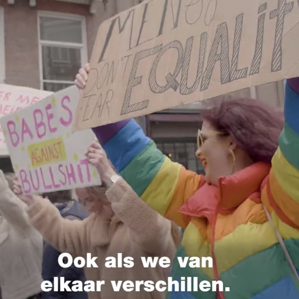 Johnasvlammeren's tweet photo. GroenLinks in campagne: 

“Wij maken ons hard voor andermans rechten. Ook als we van elkaar verschillen. Juist dan.”

GroenLinks in de raad: 

“We blokkeren de democratische rechten van de oppositie. Partij voor de Dieren heeft dan ‘voor de kat z’n kut spreektijd opgespaard.” https://t.co/9VUuVf1S13