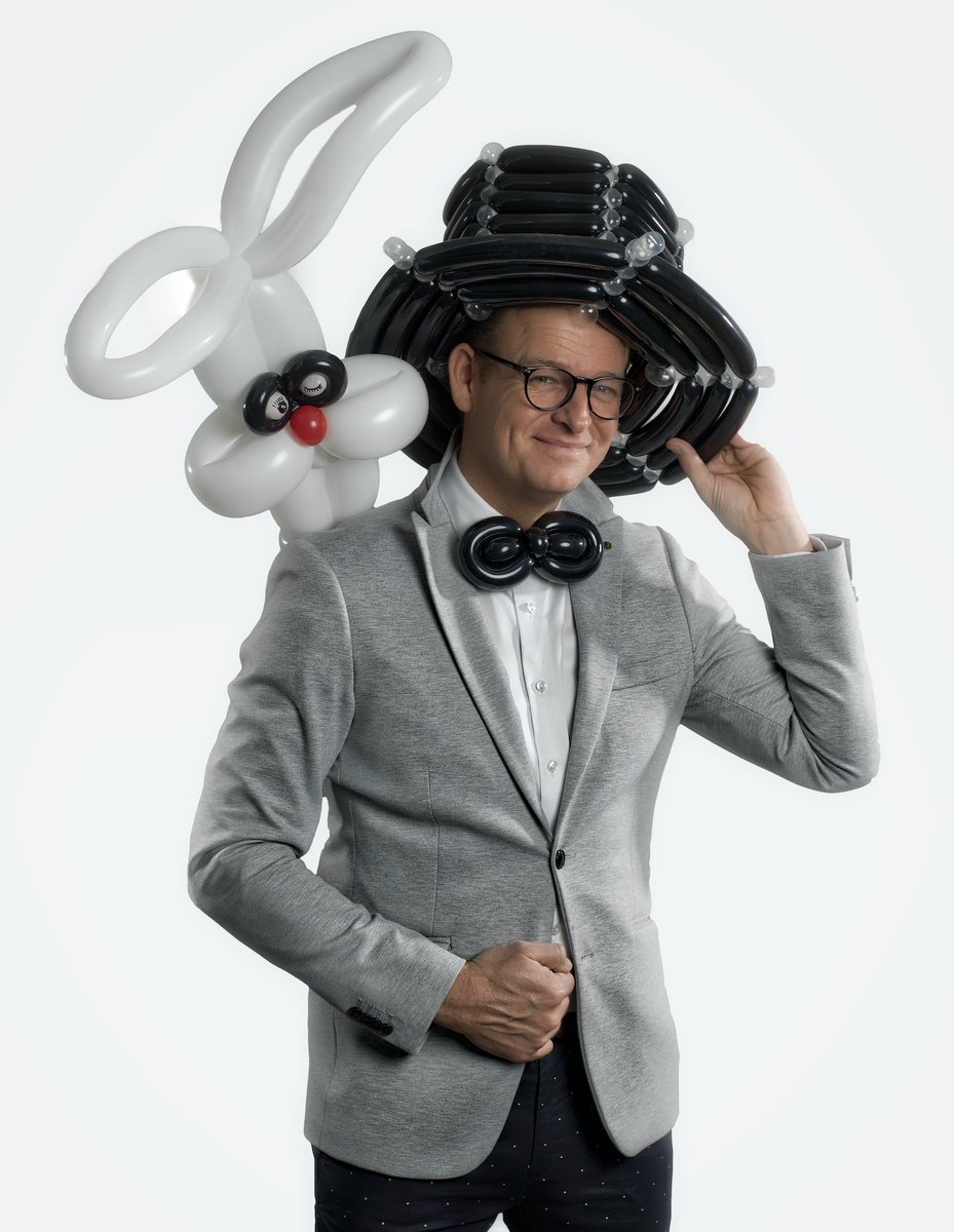 Voor alle kinderen uit wateringen èn omgeving, zullen wij in samenwerking met <a href="/Feesthuis/">'t Feesthuis</a> een spetterende show verzorgen van Justin Vliegenthart ook wel bekend als de verwonderaar. Zorg dat je erbij bent op 27 april in het Hofpark