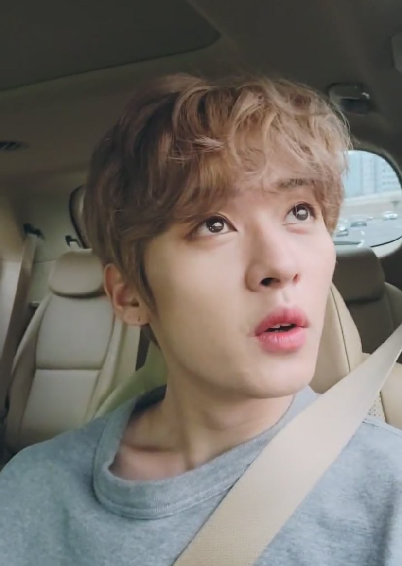 hyuniesprint's tweet photo. la carita ❤️‍🩹 @Stray_Kids #LeeKnow https://t.co/Nv8WJZwCBj