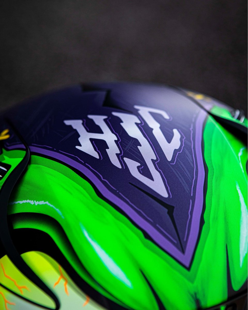 MAXXESS_France's tweet photo. #RPHA11 Bouffon Vert 😈
Disponible à partir de mai dans vos magasins #MAXXESS et sur https://t.co/JQLPWT40lc #HJC https://t.co/rKs5hsiaEo