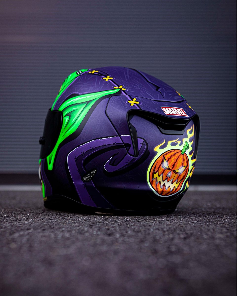 MAXXESS_France's tweet photo. #RPHA11 Bouffon Vert 😈
Disponible à partir de mai dans vos magasins #MAXXESS et sur https://t.co/JQLPWT40lc #HJC https://t.co/rKs5hsiaEo