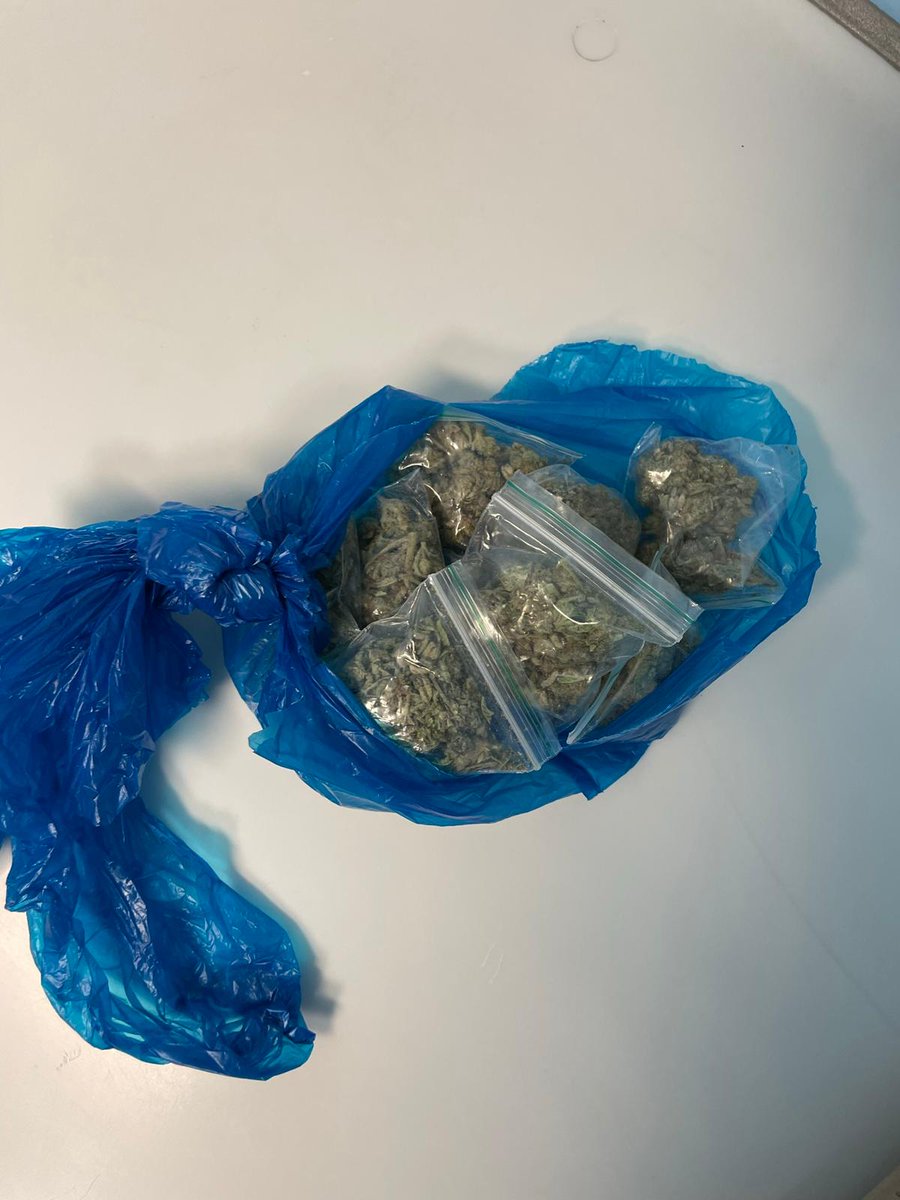 MPSHaringey's tweet photo. Project Taipan saw two known gang members by the play area in Somerford Grove. They made off but were detained and searched and found in possession of drugs and weapons. Both charged with Drugs Supply and Possession of a Knife and remanded to court. #ProjectTaipan #Zerotolerance https://t.co/oFIPZRjJ6d