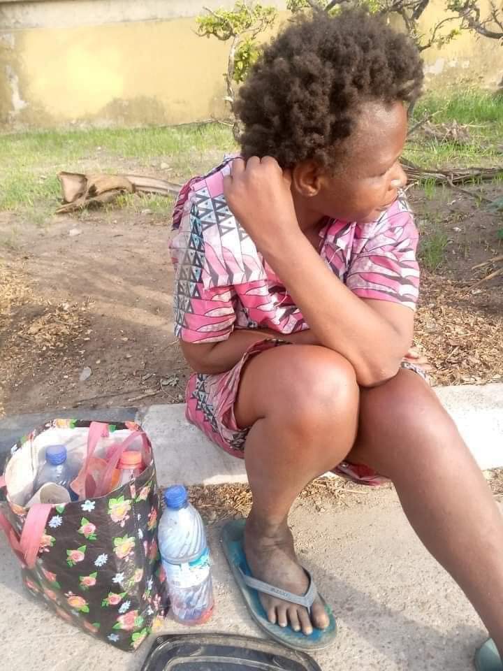 Hello guys,
This young lady has been roaming about in FESTAC for up to a week now. She appears slightly demented but has been consistent with some information about herself. Her name is Inemesit Akpanobong. She said she lives in
Alagbado ope-ilu, estate 3 opposite London street.