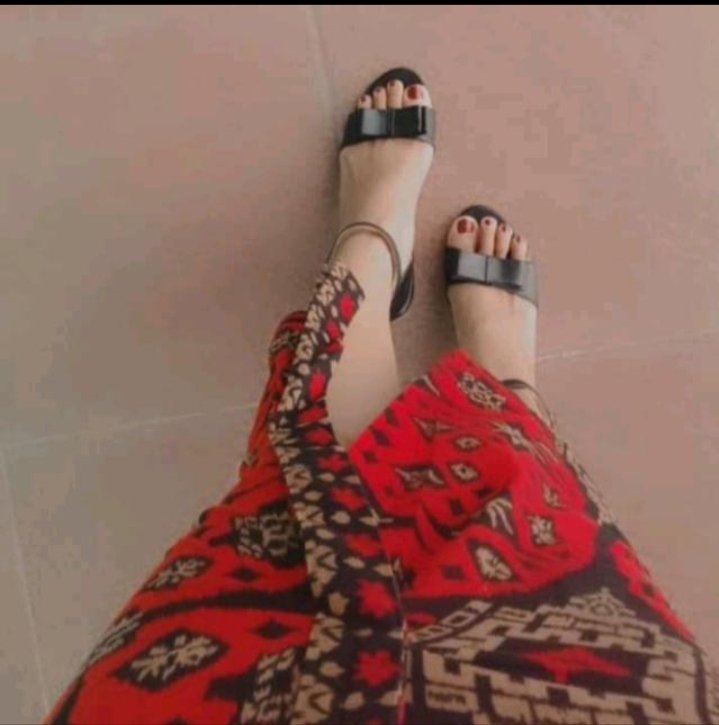 cemangat09's tweet photo. Kaki yang selalu bekerjasama dalam setiap keadaan 😊 https://t.co/8yfXYqgNC3