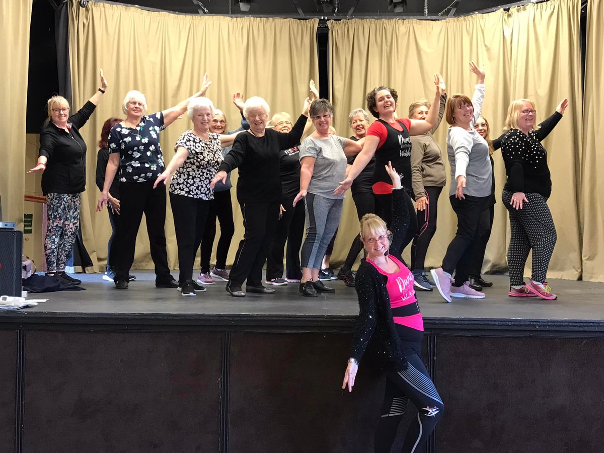 Fit_Steps's tweet photo. Have you tried finding a FitSteps class near you? 📌
FitSteps is fun, upbeat, suitable for all ages, abilities AND you don't need a partner!
Comment your classes below!
https://t.co/Kl4NSeAelP
#FindAClass #FitStepsFamily #DanceFitness https://t.co/k4GHBwsx77