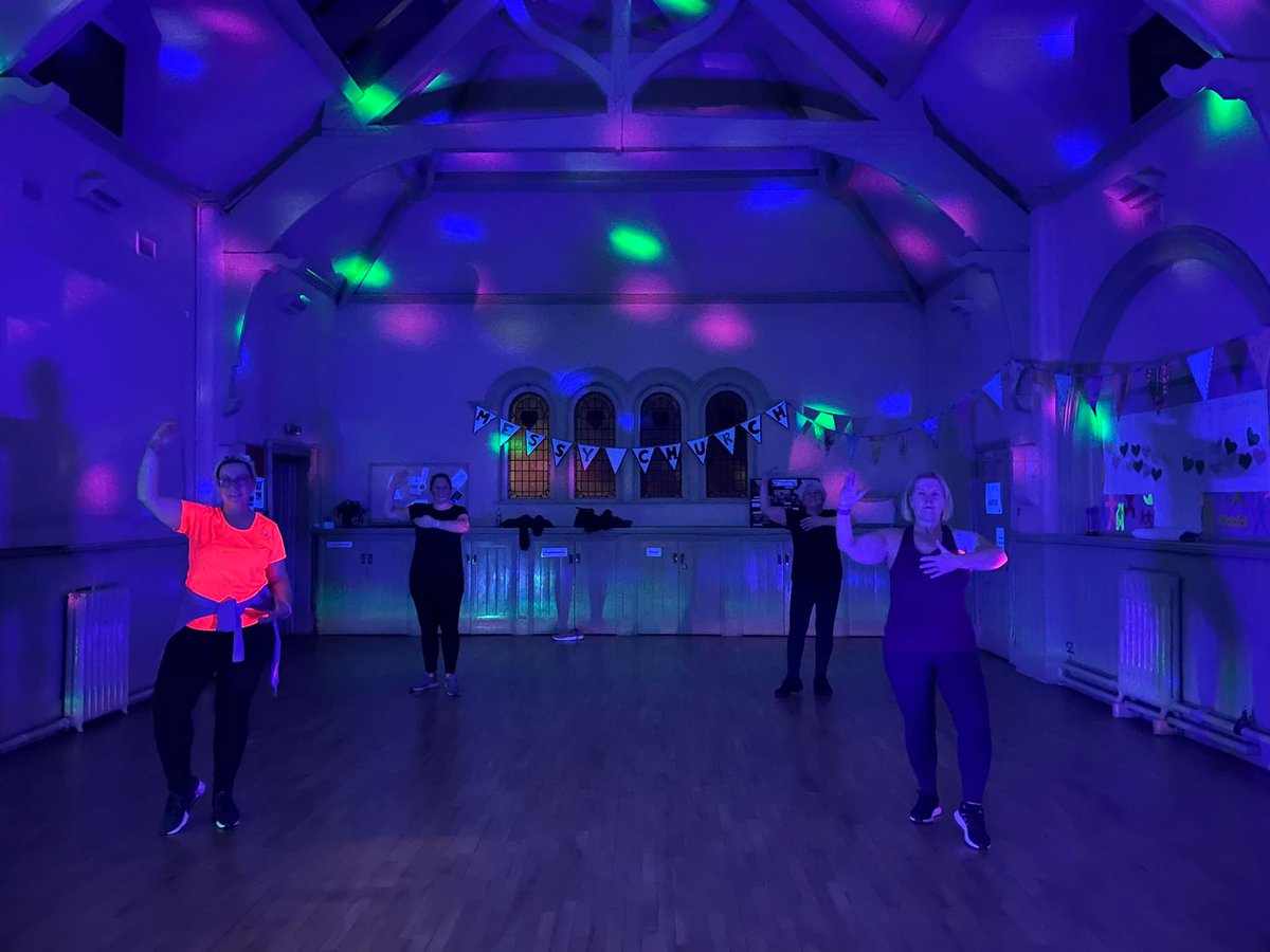 Fit_Steps's tweet photo. Have you tried finding a FitSteps class near you? 📌
FitSteps is fun, upbeat, suitable for all ages, abilities AND you don't need a partner!
Comment your classes below!
https://t.co/Kl4NSeAelP
#FindAClass #FitStepsFamily #DanceFitness https://t.co/k4GHBwsx77