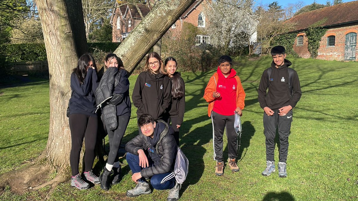 TLADofE's tweet photo. 3rd we have group 6! #dofe #practiceexpedition #bronze https://t.co/3dSdJrWxgA