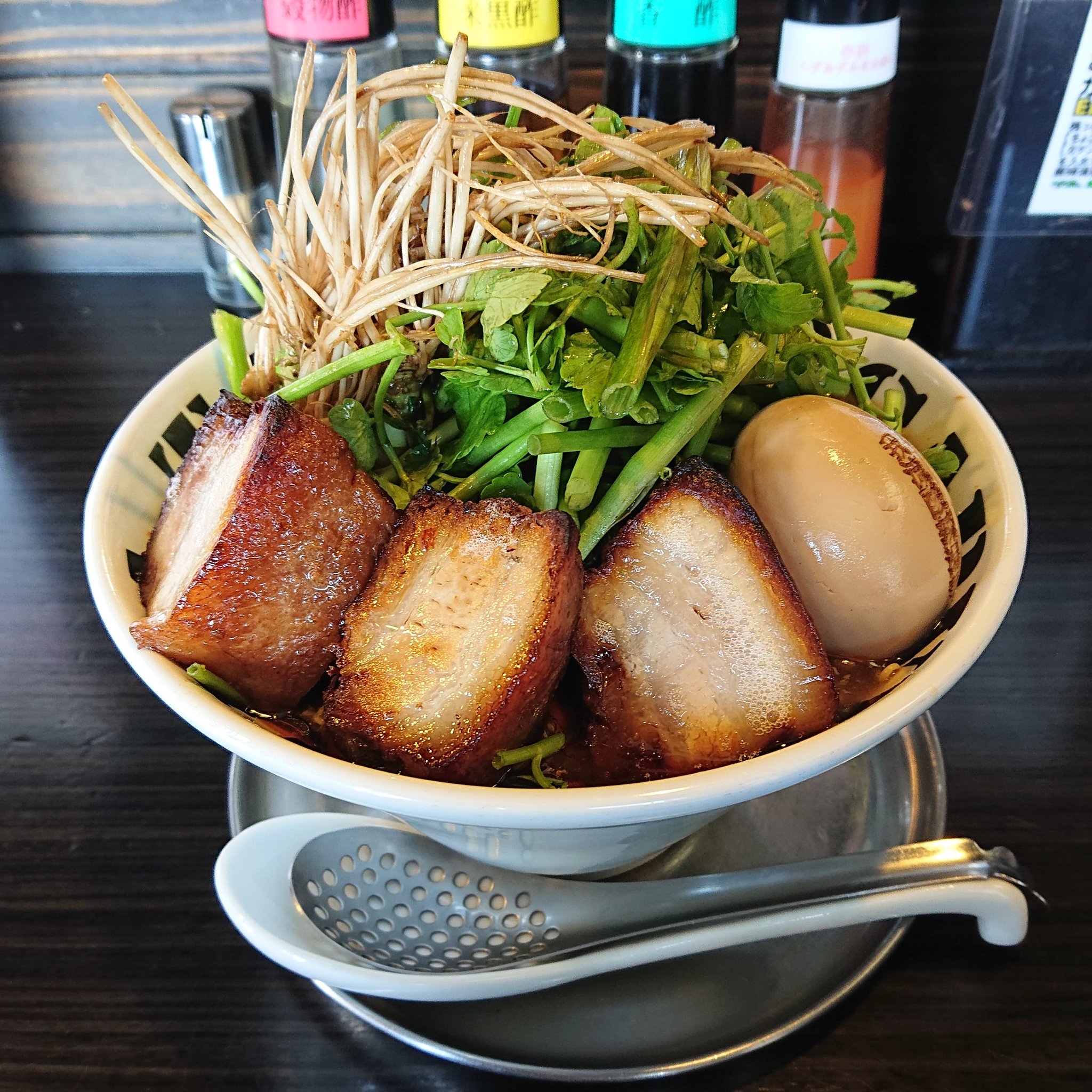 Tsuyogoro 昼食は拉麺勇気 芹heavenいっちゃいました 拉麺勇気 海老酸辣湯麺 芹heaven ジューシー 半熟味付玉子 ラーメン 酸辣湯麺 仙台ラーメン 宮城ラーメン 仙台グルメ 宮城グルメ 仙台 宮城 T Co Fuwjvo33zg Twitter
