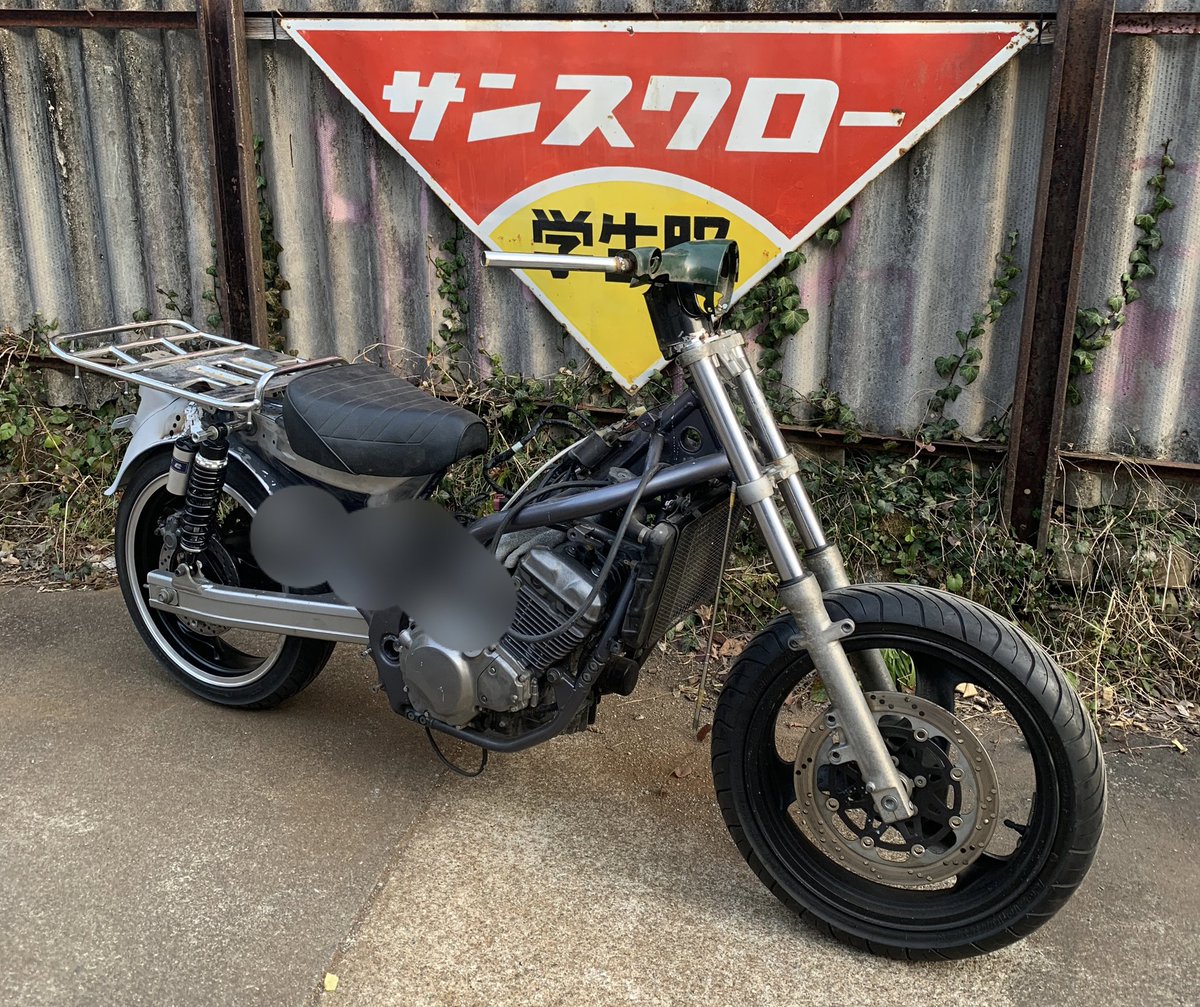 Maru1Motorcycle's tweet photo. crazycub35号機
製作中〜( ^ω^ )
ファンネル取り付け
バッテリーラック製作( ^ω^ )
#crazycub
#Streetcub
#japstylecustom
#maru1style
#japstyle
#streetcub
#maruichimotorcycle https://t.co/JxbaiIpcoJ