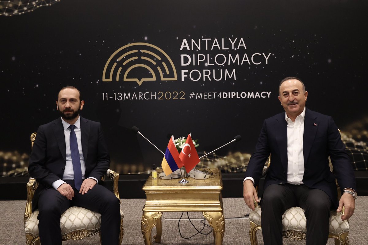 🇹🇷🇦🇲 Dışişleri Bakanı Mevlüt Çavuşoğlu, Antalya Diplomasi Forumu kapsamında, #Ermenistan Dışişleri Bakanı Ararat Mirzoyan ile görüştü.
#ADF2022